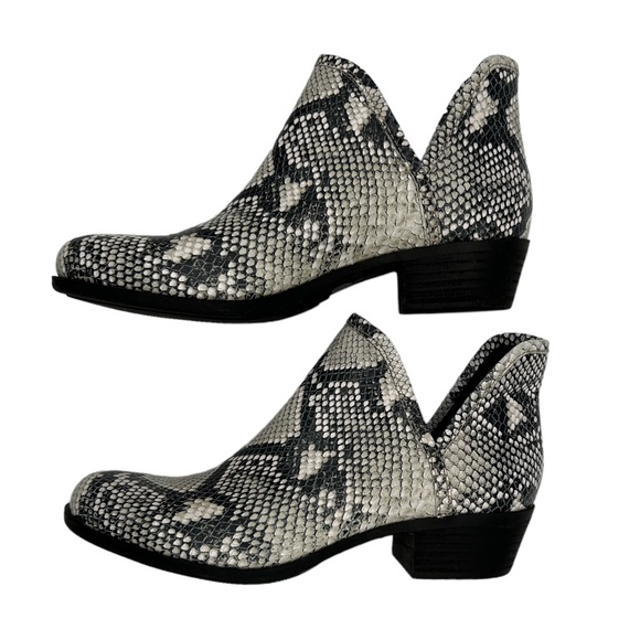 Lucky Brand Baley Snake Print Booties (6.5 M) - Picture 7 of 16